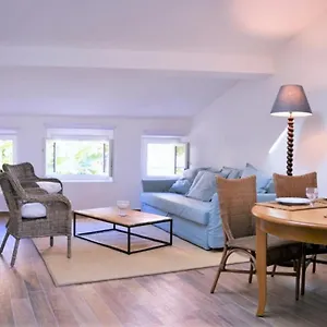  Appartement Bormes-les-mimosas, 2 Pièces, 4 Personnes - Fr-1-251-311